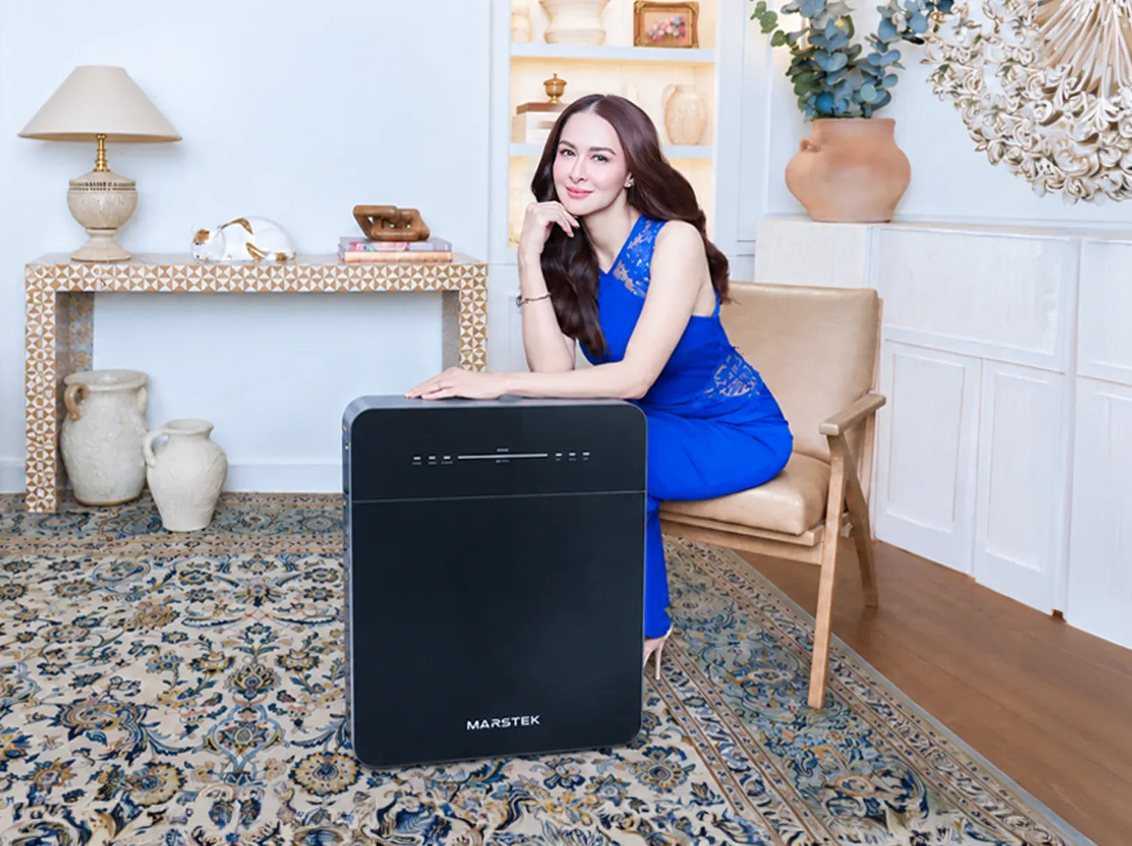 Marian Rivera at home with a MARSTEK home battery